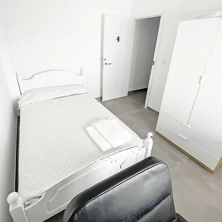 Apartamento Elegant 4 Beds Near Train Station Upto 10 Pax Castellón de la Plana Exterior foto