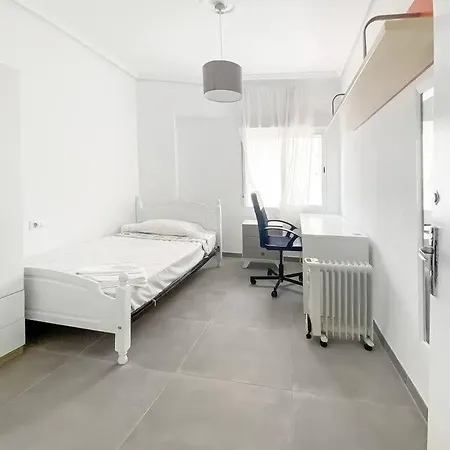 Apartamento Elegant 4 Beds Near Train Station Upto 10 Pax Castellón de la Plana Exterior foto
