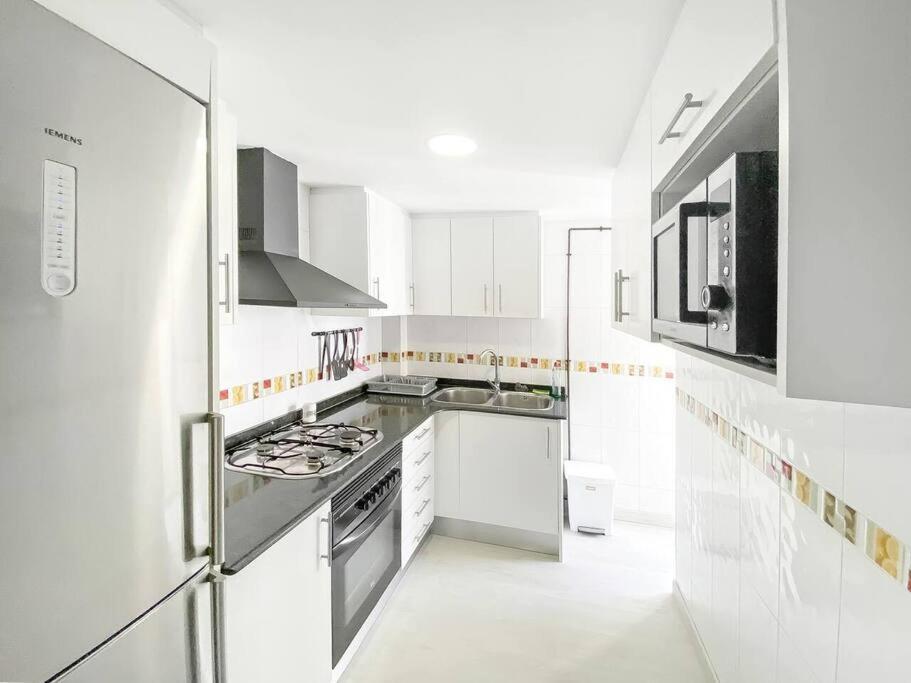 Elegant 4 Beds Near Train Station Upto 10 Pax * Castellón de la Plana
